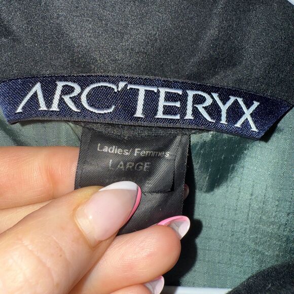 Vintage Arc'teryx Tau Pullover 1/2 Zip Windbreaker - Sage L - Picture 7 of 9